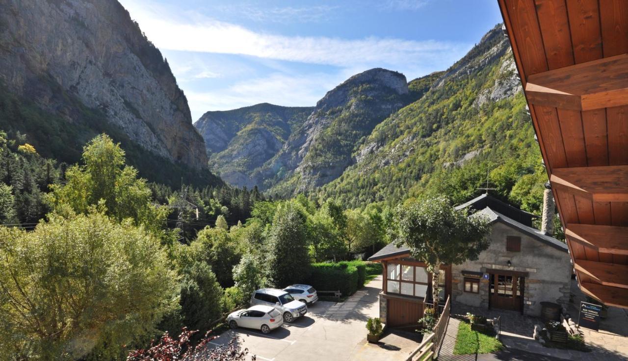 Camping Valle De Bujaruelo Torla Eksteriør bilde